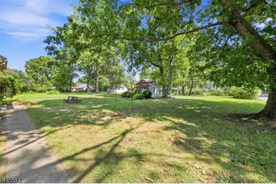 429 Greenwich St, Belvidere, NJ 07823 - Photo 29