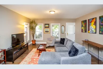 266 N Union St, Lambertville, NJ 08530 - Photo 9