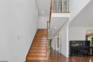 25 Wellington Ave, Millburn, NJ 07078 - Photo 3