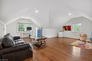 25 Wellington Ave, Millburn, NJ 07078 - Photo 39