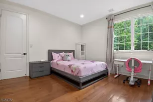 25 Wellington Ave, Millburn, NJ 07078 - Photo 31