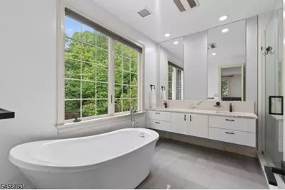 25 Wellington Ave, Millburn, NJ 07078 - Photo 25