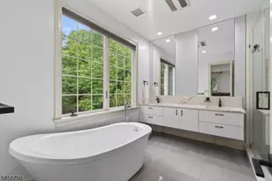 25 Wellington Ave, Millburn, NJ 07078 - Photo 25