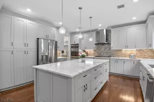 25 Wellington Ave, Millburn, NJ 07078 - Photo 19