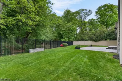 25 Wellington Ave, Millburn, NJ 07078 - Photo 47