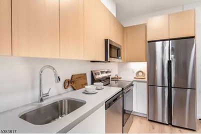 431 Dr Mlk Jr Blvd #504, East Orange, NJ 07018 - Photo 15