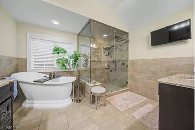 6 Philhower Ct, Denville, NJ 07834 - Photo 31