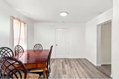 30 Willow St, Morristown, NJ 07960 - Photo 21
