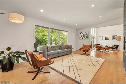 6 Donsen Ln, Scotch Plains Township, NJ 07076 - Photo 5