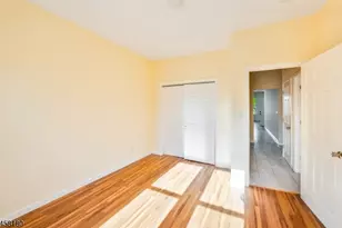 286 Williamson Ave, Hillside, NJ 07205 - Photo 9