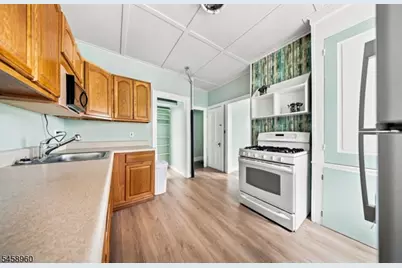 70 Prospect St, Dover, NJ 07801 - Photo 19