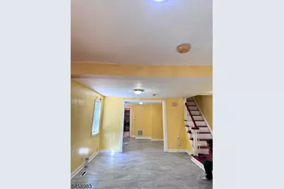 105 McAdoo Ave, Jersey City, NJ 07305 - Photo 3