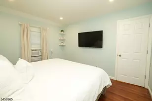 17 Prospect St, Belleville, NJ 07109 - Photo 15