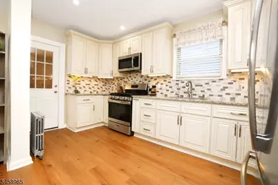 17 Prospect St, Belleville, NJ 07109 - Photo 11