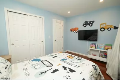 17 Prospect St, Belleville, NJ 07109 - Photo 17