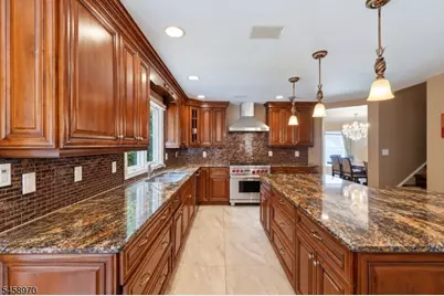 3 Alexandria Dr, East Hanover Township, NJ 07936 - Photo 11