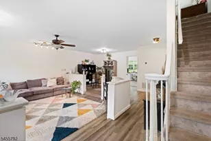 403 Bradford Ct, Hillsborough Township, NJ 08844 - Photo 5