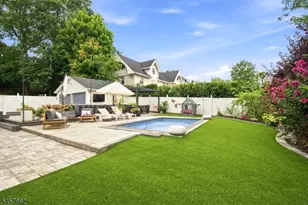 354 Highland Ave, Orange, NJ 07050 - Photo 33