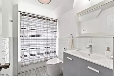 354 Highland Ave, Orange, NJ 07050 - Photo 23