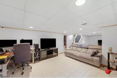 198 Cornell Ave, Rahway, NJ 07065 - Photo 29