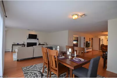 26 Stryker Ct, Bridgewater, NJ 08807 - Photo 9