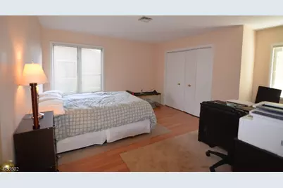 26 Stryker Ct, Bridgewater, NJ 08807 - Photo 11