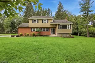39 Park Rd, Parsippany, NJ 07054 - Photo 3
