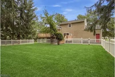 39 Park Rd, Parsippany, NJ 07054 - Photo 5