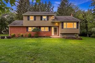 39 Park Rd, Parsippany, NJ 07054 - Photo 1