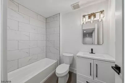 1800 Lawrence St, Rahway, NJ 07065 - Photo 23