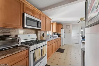 1977 Westfield Ave, Scotch Plains Township, NJ 07076 - Photo 21