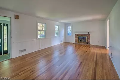 25 Fairview Dr E, Bernards Township, NJ 07920 - Photo 5
