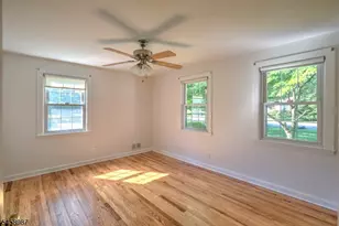 25 Fairview Dr E, Bernards Township, NJ 07920 - Photo 17