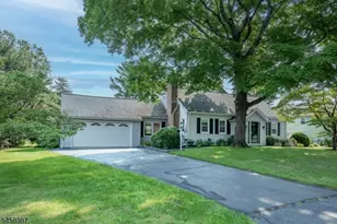 25 Fairview Dr E, Bernards Township, NJ 07920 - Photo 1