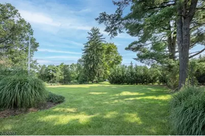 25 Fairview Dr E, Bernards Township, NJ 07920 - Photo 27