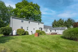 25 Fairview Dr E, Bernards Township, NJ 07920 - Photo 31