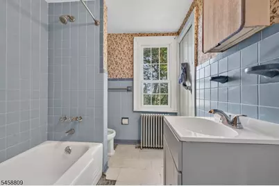 240 Willow Rd, Hillsborough Township, NJ 08844 - Photo 7