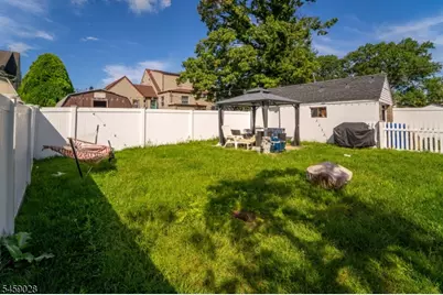 63 Gordon Ave, Woodbridge Township, NJ 08863 - Photo 23
