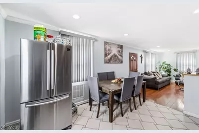 63 Gordon Ave, Woodbridge Township, NJ 08863 - Photo 9