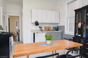 418 Walnut St, Newark, NJ 07105 - Photo 3
