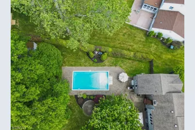 18 Mary Ellen Dr, Edison, NJ 08820 - Photo 45
