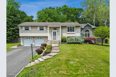 18 Mary Ellen Dr, Edison, NJ 08820 - Photo 41