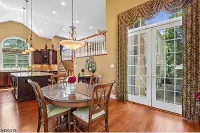 18 Mary Ellen Dr, Edison, NJ 08820 - Photo 13