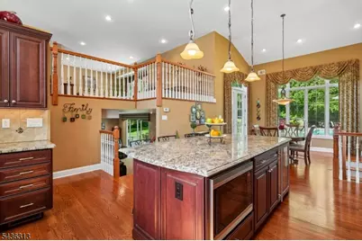 18 Mary Ellen Dr, Edison, NJ 08820 - Photo 17