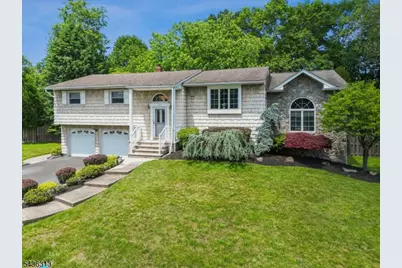 18 Mary Ellen Dr, Edison, NJ 08820 - Photo 43
