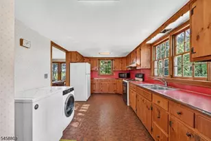 261 Willow Rd, Hillsborough Township, NJ 08844 - Photo 3