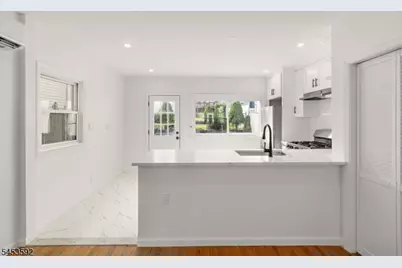 345 Forest St, Kearny, NJ 07032 - Photo 11