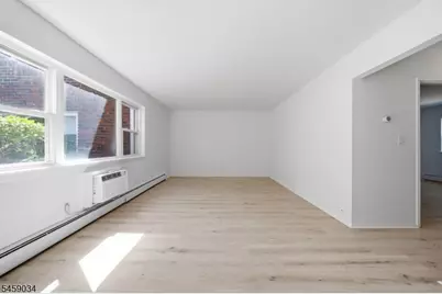 125 Regency Park #125, Ramsey, NJ 07446 - Photo 3