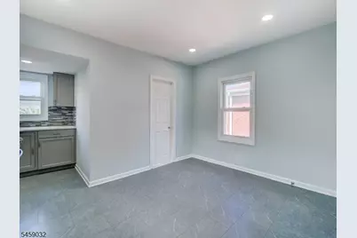 27 Honiss St #2, Belleville, NJ 07109 - Photo 5