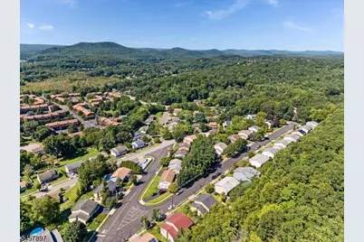 85 Tremont Ter, Wanaque, NJ 07465 - Photo 37